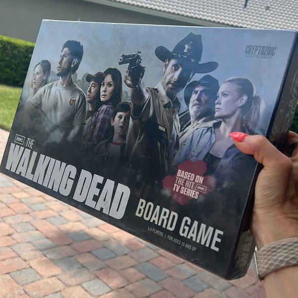 AMC's The Walking Dead Board Game ~ Cryptozoic Entertainment NEW SEALED - Picture 10 of 10